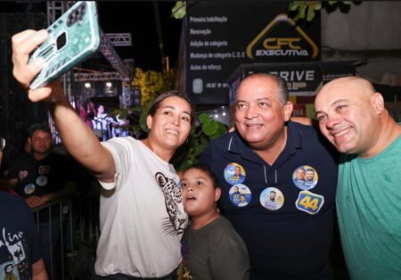 Eduardo Gomes chega em 1*lugar para o Senado na pesquisa Quaest/TV Anhanguera na véspera das eleições